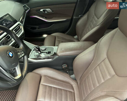 Чорний БМВ 3 Серія, об'ємом двигуна 2 л та пробігом 28 тис. км за 39500 $, фото 36 на Automoto.ua
