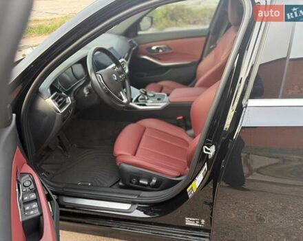 БМВ 3 Серия 2022 в Киеве на Automoto.ua Черный БМВ 3 Серия, объемом двигателя 0 л и пробегом 52 тыс. км за 36000 $, фото 23 на Automoto.ua