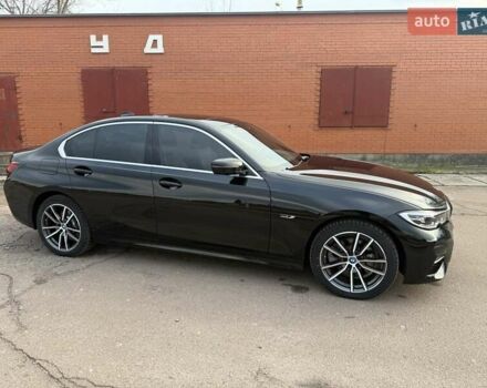 БМВ 3 Серия 2022 в Киеве на Automoto.ua Черный БМВ 3 Серия, объемом двигателя 0 л и пробегом 52 тыс. км за 36000 $, фото 2 на Automoto.ua