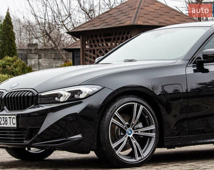 Черный БМВ 3 Серия, объемом двигателя 2 л и пробегом 6 тыс. км за 37800 $, фото 9 на Automoto.ua