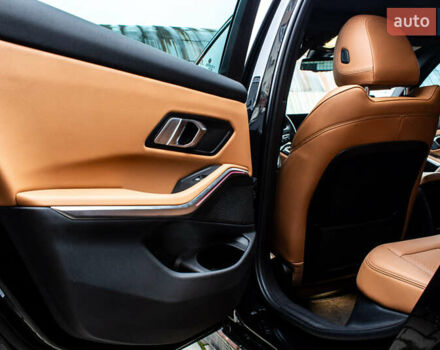 Черный БМВ 3 Серия, объемом двигателя 2 л и пробегом 6 тыс. км за 37800 $, фото 40 на Automoto.ua