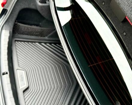 Черный БМВ 3 Серия, объемом двигателя 2 л и пробегом 17 тыс. км за 39500 $, фото 46 на Automoto.ua