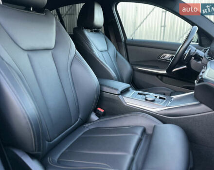 Чорний БМВ 3 Серія, об'ємом двигуна 3 л та пробігом 12 тис. км за 49000 $, фото 18 на Automoto.ua