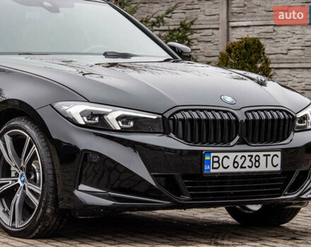 Черный БМВ 3 Серия, объемом двигателя 2 л и пробегом 6 тыс. км за 37800 $, фото 3 на Automoto.ua