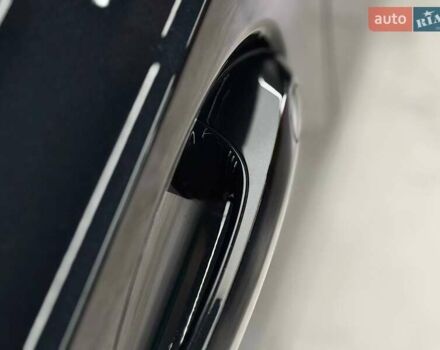 Черный БМВ 3 Серия, объемом двигателя 2 л и пробегом 12 тыс. км за 49999 $, фото 18 на Automoto.ua