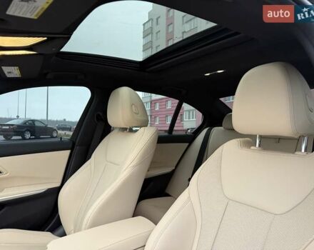 Чорний БМВ 3 Серія, об'ємом двигуна 2 л та пробігом 27 тис. км за 38999 $, фото 20 на Automoto.ua