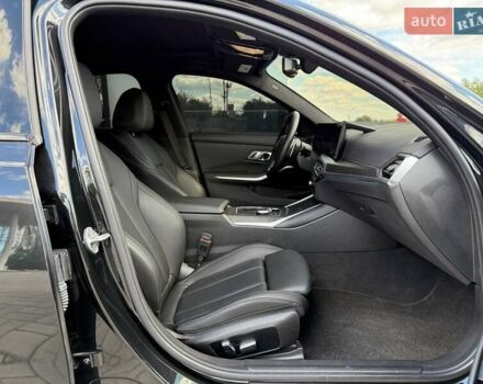 Чорний БМВ 3 Серія, об'ємом двигуна 2 л та пробігом 40 тис. км за 41500 $, фото 20 на Automoto.ua