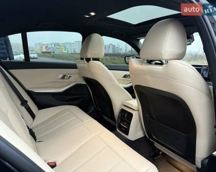 Чорний БМВ 3 Серія, об'ємом двигуна 2 л та пробігом 27 тис. км за 38999 $, фото 24 на Automoto.ua