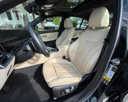 Чорний БМВ 3 Серія, об'ємом двигуна 3 л та пробігом 27 тис. км за 15000 $, фото 6 на Automoto.ua