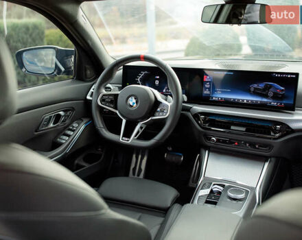 Черный БМВ 3 Серия, объемом двигателя 3 л и пробегом 13 тыс. км за 64000 $, фото 6 на Automoto.ua