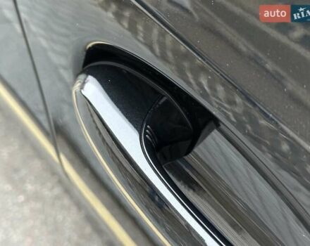 Черный БМВ 3 Серия, объемом двигателя 2 л и пробегом 7 тыс. км за 52500 $, фото 26 на Automoto.ua