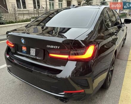 Черный БМВ 3 Серия, объемом двигателя 2 л и пробегом 7 тыс. км за 52500 $, фото 11 на Automoto.ua