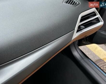 Черный БМВ 3 Серия, объемом двигателя 2 л и пробегом 7 тыс. км за 52500 $, фото 48 на Automoto.ua