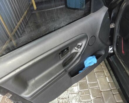 Черный БМВ 3 Серия, объемом двигателя 2.5 л и пробегом 400 тыс. км за 3906 $, фото 10 на Automoto.ua