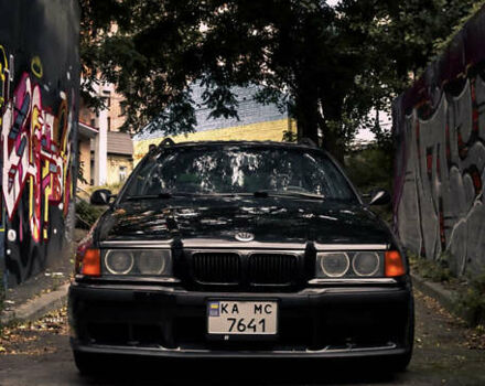 Чорний БМВ 3 Серія, об'ємом двигуна 2.8 л та пробігом 414 тис. км за 4750 $, фото 4 на Automoto.ua