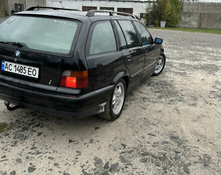 Черный БМВ 3 Серия, объемом двигателя 1.8 л и пробегом 545 тыс. км за 1900 $, фото 3 на Automoto.ua