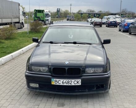 Чорний БМВ 3 Серія, об'ємом двигуна 2 л та пробігом 370 тис. км за 2500 $, фото 17 на Automoto.ua