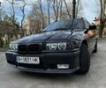 Чорний БМВ 3 Серія, об'ємом двигуна 1.8 л та пробігом 300 тис. км за 3500 $, фото 1 на Automoto.ua