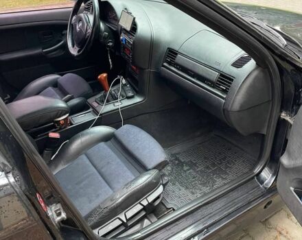 Черный БМВ 3 Серия, объемом двигателя 1.6 л и пробегом 400 тыс. км за 3500 $, фото 10 на Automoto.ua