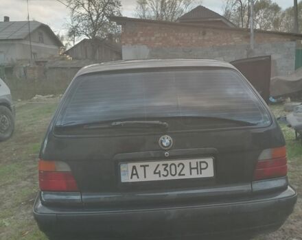 Чорний БМВ 3 Серія, об'ємом двигуна 1.6 л та пробігом 344 тис. км за 1900 $, фото 7 на Automoto.ua