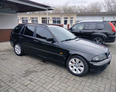 Черный БМВ 3 Серия, объемом двигателя 1.9 л и пробегом 300 тыс. км за 4500 $, фото 3 на Automoto.ua