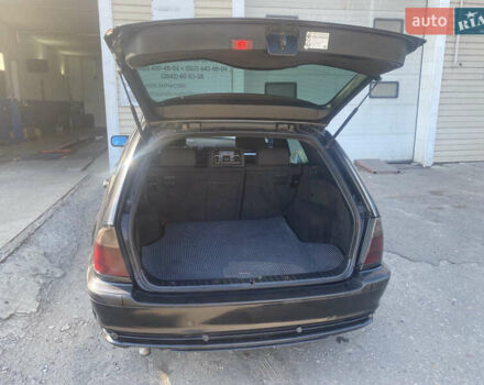 Черный БМВ 3 Серия, объемом двигателя 2 л и пробегом 400 тыс. км за 4600 $, фото 3 на Automoto.ua