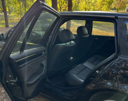 Черный БМВ 3 Серия, объемом двигателя 1.9 л и пробегом 330 тыс. км за 3250 $, фото 9 на Automoto.ua