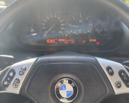 Черный БМВ 3 Серия, объемом двигателя 2.93 л и пробегом 350 тыс. км за 4900 $, фото 7 на Automoto.ua
