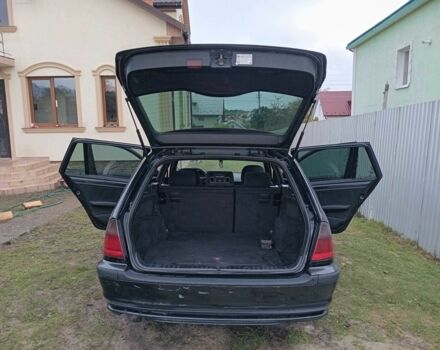 Чорний БМВ 3 Серія, об'ємом двигуна 2 л та пробігом 340 тис. км за 2700 $, фото 10 на Automoto.ua