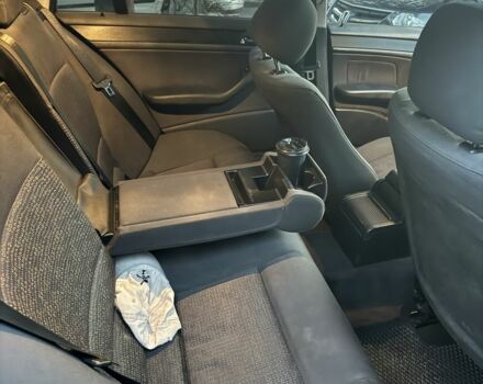 Черный БМВ 3 Серия, объемом двигателя 2 л и пробегом 300 тыс. км за 4700 $, фото 3 на Automoto.ua