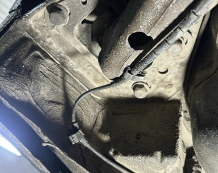 Чорний БМВ 3 Серія, об'ємом двигуна 2 л та пробігом 350 тис. км за 2800 $, фото 10 на Automoto.ua