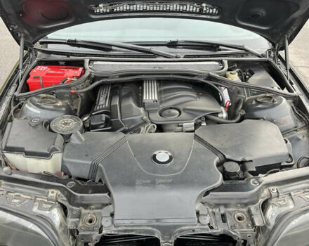 Черный БМВ 3 Серия, объемом двигателя 1.8 л и пробегом 300 тыс. км за 4900 $, фото 10 на Automoto.ua