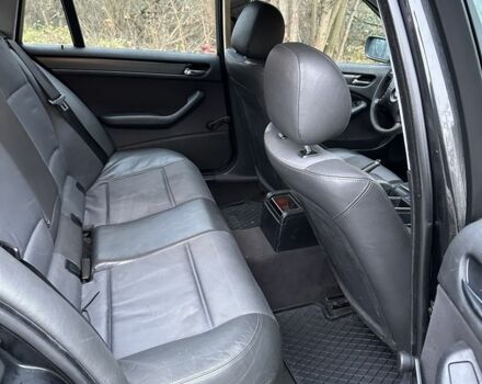 Чорний БМВ 3 Серія, об'ємом двигуна 2 л та пробігом 270 тис. км за 2799 $, фото 10 на Automoto.ua