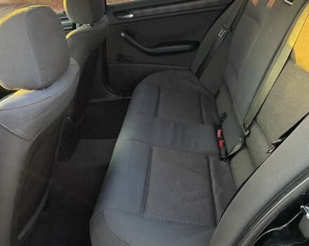 Черный БМВ 3 Серия, объемом двигателя 2 л и пробегом 337 тыс. км за 5200 $, фото 25 на Automoto.ua