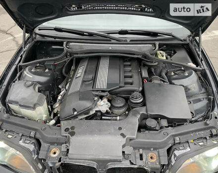 Черный БМВ 3 Серия, объемом двигателя 2.2 л и пробегом 272 тыс. км за 5000 $, фото 1 на Automoto.ua