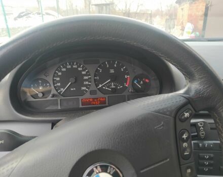 Черный БМВ 3 Серия, объемом двигателя 1.8 л и пробегом 254 тыс. км за 4600 $, фото 11 на Automoto.ua