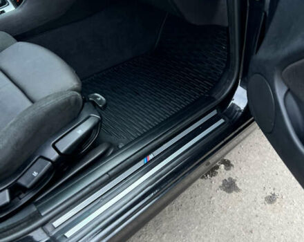 Черный БМВ 3 Серия, объемом двигателя 2 л и пробегом 345 тыс. км за 5600 $, фото 17 на Automoto.ua