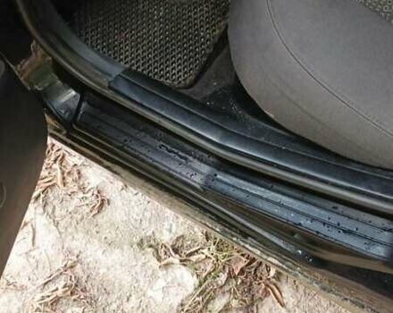 Чорний БМВ 3 Серія, об'ємом двигуна 2 л та пробігом 375 тис. км за 4800 $, фото 4 на Automoto.ua