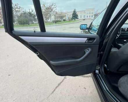 Черный БМВ 3 Серия, объемом двигателя 2 л и пробегом 345 тыс. км за 5600 $, фото 12 на Automoto.ua