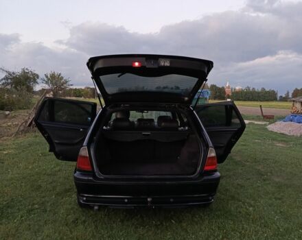 Черный БМВ 3 Серия, объемом двигателя 2 л и пробегом 500 тыс. км за 6000 $, фото 4 на Automoto.ua