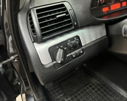 Черный БМВ 3 Серия, объемом двигателя 2 л и пробегом 402 тыс. км за 3100 $, фото 10 на Automoto.ua