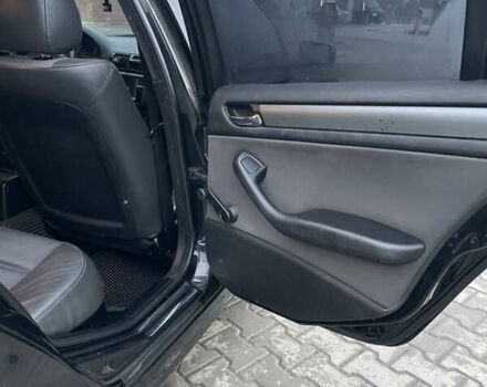Черный БМВ 3 Серия, объемом двигателя 2 л и пробегом 217 тыс. км за 6500 $, фото 25 на Automoto.ua