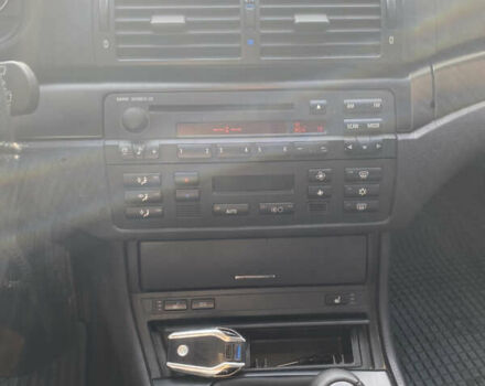 Черный БМВ 3 Серия, объемом двигателя 1.8 л и пробегом 230 тыс. км за 3799 $, фото 20 на Automoto.ua