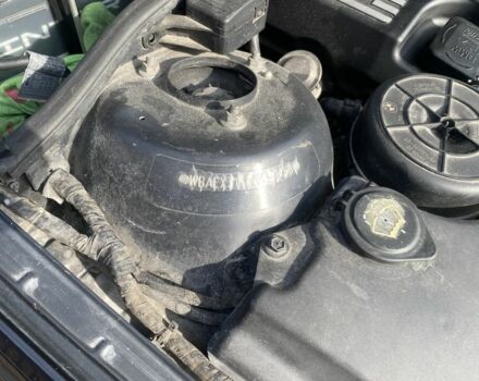 Чорний БМВ 3 Серія, об'ємом двигуна 1.8 л та пробігом 224 тис. км за 3850 $, фото 15 на Automoto.ua