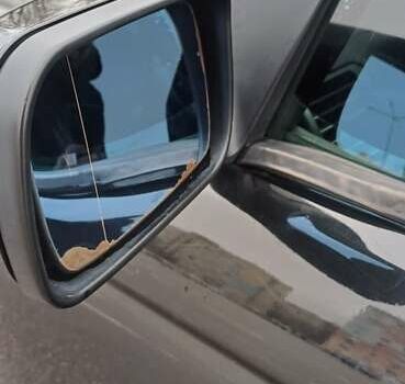 Черный БМВ 3 Серия, объемом двигателя 1.8 л и пробегом 235 тыс. км за 5000 $, фото 1 на Automoto.ua