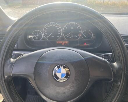 Чорний БМВ 3 Серія, об'ємом двигуна 1.8 л та пробігом 224 тис. км за 3850 $, фото 17 на Automoto.ua