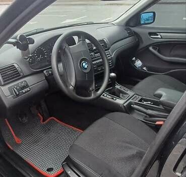 Черный БМВ 3 Серия, объемом двигателя 1.8 л и пробегом 235 тыс. км за 5000 $, фото 4 на Automoto.ua