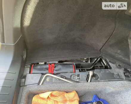 Черный БМВ 3 Серия, объемом двигателя 1.8 л и пробегом 230 тыс. км за 3799 $, фото 12 на Automoto.ua