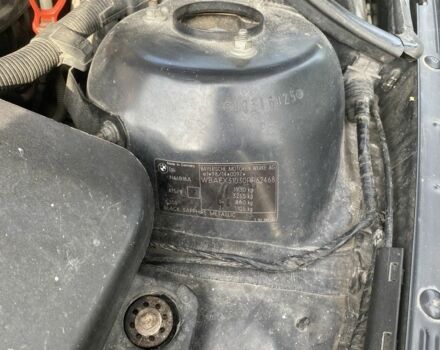 Чорний БМВ 3 Серія, об'ємом двигуна 1.8 л та пробігом 224 тис. км за 3850 $, фото 14 на Automoto.ua