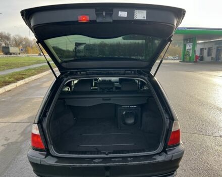 Черный БМВ 3 Серия, объемом двигателя 2 л и пробегом 193 тыс. км за 4700 $, фото 12 на Automoto.ua